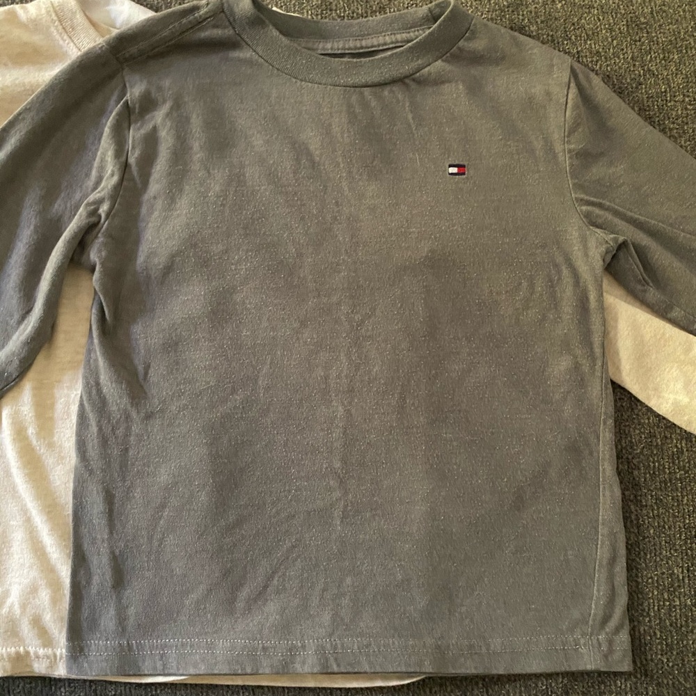 4 Long Sleeve Shirts 5T - Picture 4 of 5